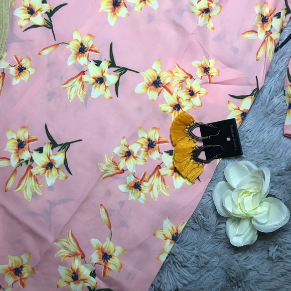 :::SALE::: Floral pink dress - Picture 3 of 6